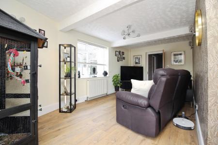 4 bedroom Detached bungalow for sale in Humberstone Lane, Thurmaston, LE4