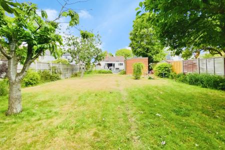 2 bedroom Detached bungalow for sale in Humberstone Lane, Thurmaston, LE4