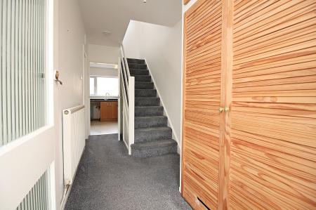 3 bedroom Semi-detached house for sale in Huntsmans Dale, East Goscote, LE7