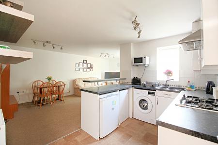 2 bedroom Flat for sale in Jack Hardy Close, Syston, LE7