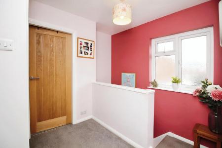 3 bedroom Detached house for sale in June Avenue, Thurmaston, LE4