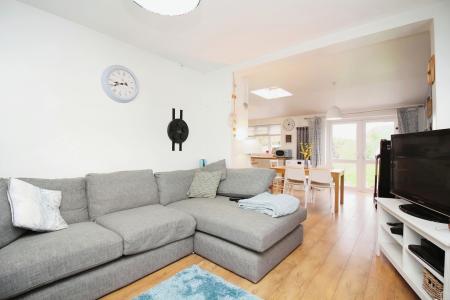 3 bedroom Detached house for sale in June Avenue, Thurmaston, LE4