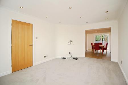 3 bedroom Semi-detached house for sale in Keble Drive, Syston, LE7