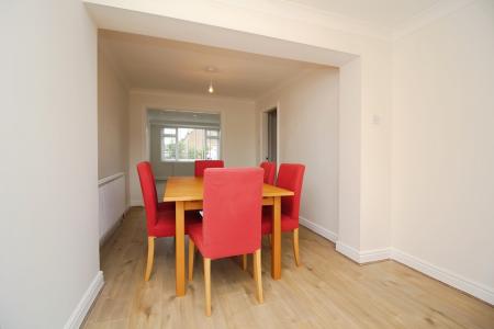 3 bedroom Semi-detached house for sale in Keble Drive, Syston, LE7