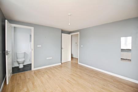 2 bedroom Flat for sale in Kestrel Lane, Hamilton, LE5