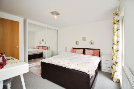 4 bedroom Town house for sale in Langton Way, Leicester, LE4