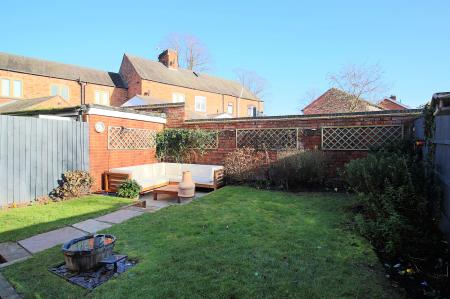 3 bedroom Town house for sale in Lime Close, Syston, LE7