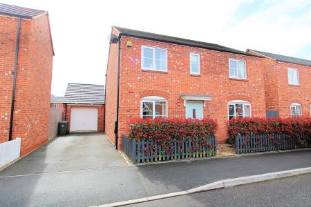 Linacre Crescent, Syston, LE7