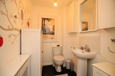 2 bedroom Terraced House for sale in Linacre Crescent, Syston, LE7