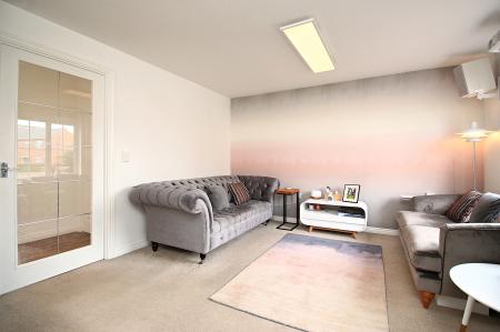 2 bedroom Terraced House for sale in Linacre Crescent, Syston, LE7