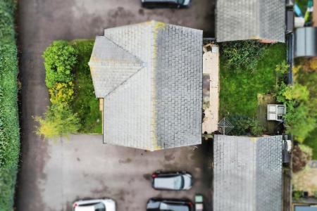 4 bedroom Detached house for sale in Loddington Close, Syston, LE7