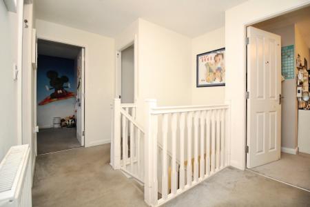 4 bedroom Detached house for sale in Loddington Close, Syston, LE7