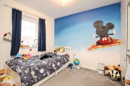 4 bedroom Detached house for sale in Loddington Close, Syston, LE7