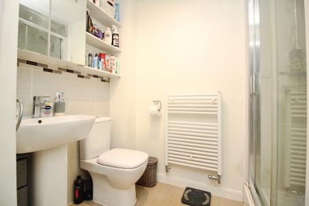 4 bedroom Detached house for sale in Loddington Close, Syston, LE7