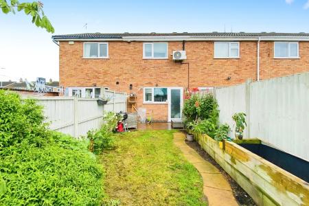 2 bedroom Terraced House for sale in Long Furrow, East Goscote, LE7