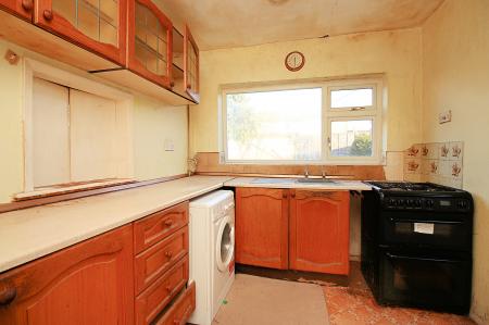 3 bedroom Semi-detached house for sale in Long Furrow, East Goscote, LE7