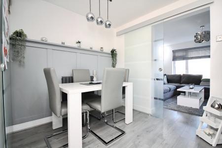 3 bedroom End of terrace house for sale in Extended and Modernised Home on Long Furrow, East Goscote