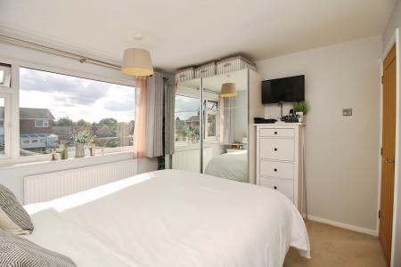 3 bedroom Semi-detached house for sale in Long Furrow, East Goscote, LE7