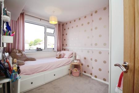 3 bedroom Semi-detached house for sale in Long Furrow, East Goscote, LE7