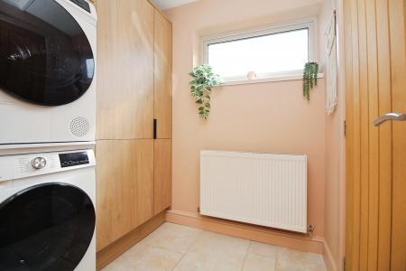 3 bedroom Semi-detached house for sale in Long Furrow, East Goscote, LE7