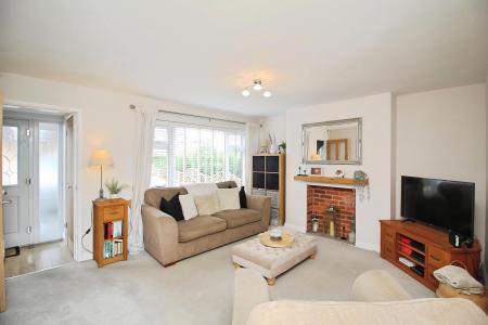 3 bedroom Semi-detached house for sale in Long Furrow, East Goscote, LE7