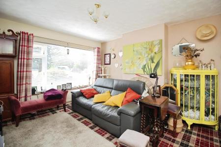 3 bedroom Semi-detached house for sale in Long Furrow, East Goscote, LE7