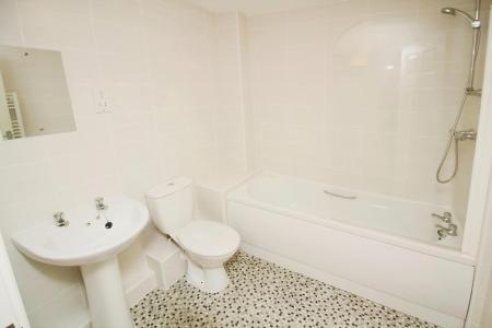 2 bedroom Semi-detached house for sale in Long Meadow Way, Birstall, LE4