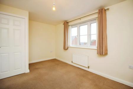2 bedroom Semi-detached house for sale in Long Meadow Way, Birstall, LE4