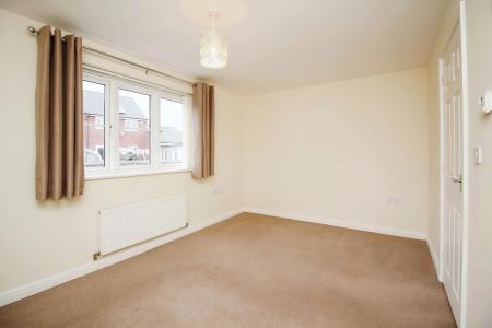 2 bedroom Semi-detached house for sale in Long Meadow Way, Birstall, LE4