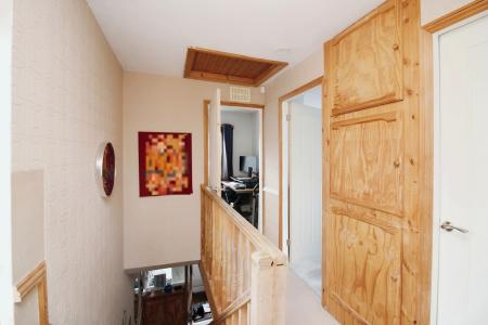 3 bedroom Semi-detached house for sale in Lonsdale Road, Thurmaston, LE4