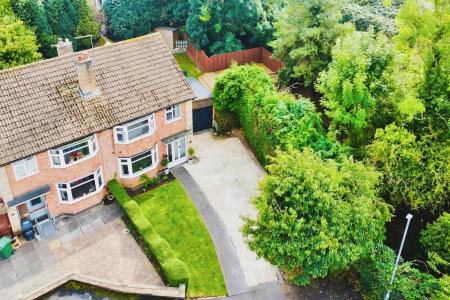 3 bedroom Semi-detached house for sale in Ludgate Close, Birstall, LE4