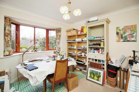 4 bedroom Detached house for sale in The Pinfold, Main Street, Queniborough, LE7