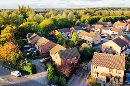 3 bedroom Semi-detached house for sale in Martin Drive, Syston, LE7