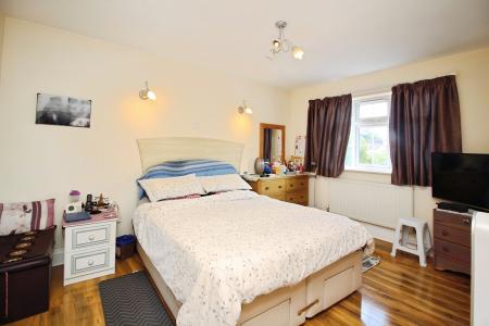 5 bedroom Detached house for sale in Melton Road, Syston, LE7