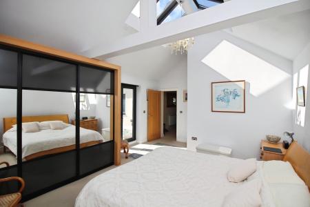 4 bedroom Detached house for sale in Melton Road, Rearsby, LE7