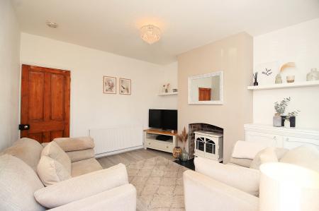 3 bedroom Terraced House for sale in Mere Lane, Queniborough, LE7