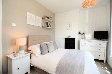 3 bedroom Terraced House for sale in Mere Lane, Queniborough, LE7