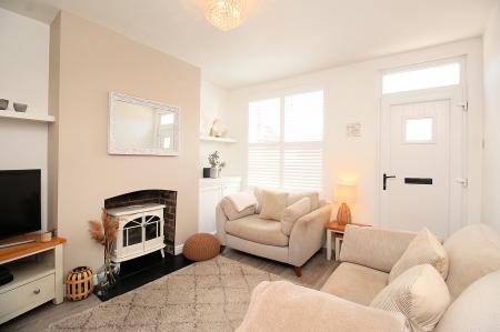 3 bedroom Terraced House for sale in Mere Lane, Queniborough, LE7