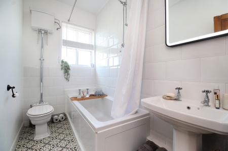 3 bedroom Terraced House for sale in Mere Lane, Queniborough, LE7