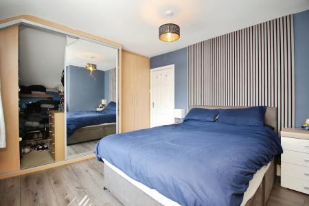 3 bedroom Semi-detached house for sale in Methuen Avenue, Thurmaston, LE4