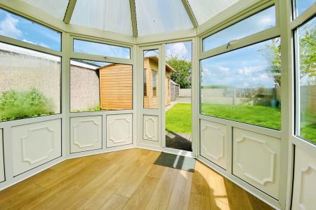 2 bedroom Semi-detached bungalow for sale in Middlefield Road, Cossington, LE7