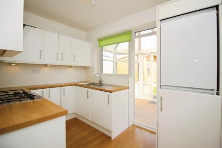 2 bedroom Semi-detached bungalow for sale in Middlefield Road, Cossington, LE7