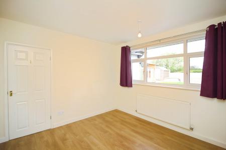 2 bedroom Semi-detached bungalow for sale in Middlefield Road, Cossington, LE7