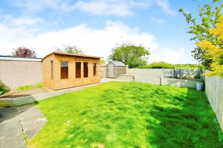 2 bedroom Semi-detached bungalow for sale in Middlefield Road, Cossington, LE7