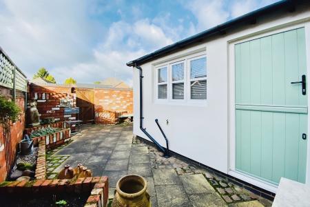 2 bedroom Terraced House for sale in Characterful Cottage at Mill Road, Rearsby, LE7