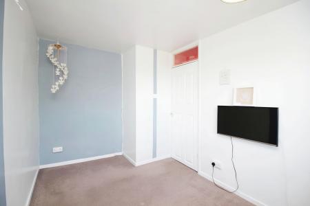 2 bedroom Terraced House for sale in Millers Close, Syston, LE7