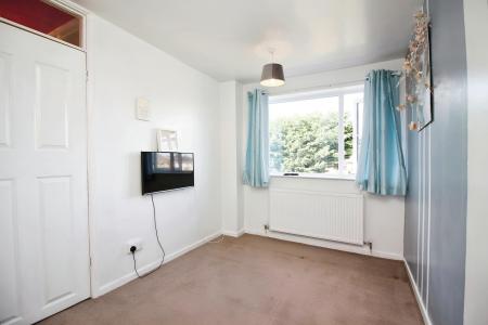2 bedroom Terraced House for sale in Millers Close, Syston, LE7