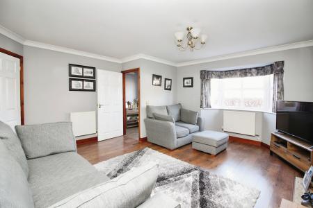 3 bedroom Terraced House for sale in Millstone Lane, Syston, LE7