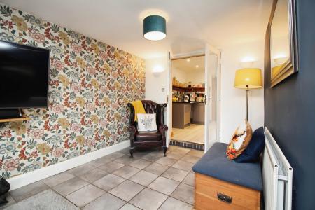 4 bedroom Semi-detached bungalow for sale in Mostyn Avenue, Syston, LE7