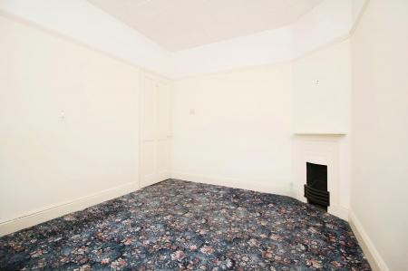 2 bedroom Semi-detached bungalow for sale in Mostyn Avenue, Syston, LE7